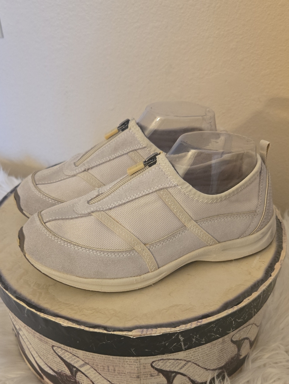Easy Spirit Women Slip-On Sneakers in Light Beige